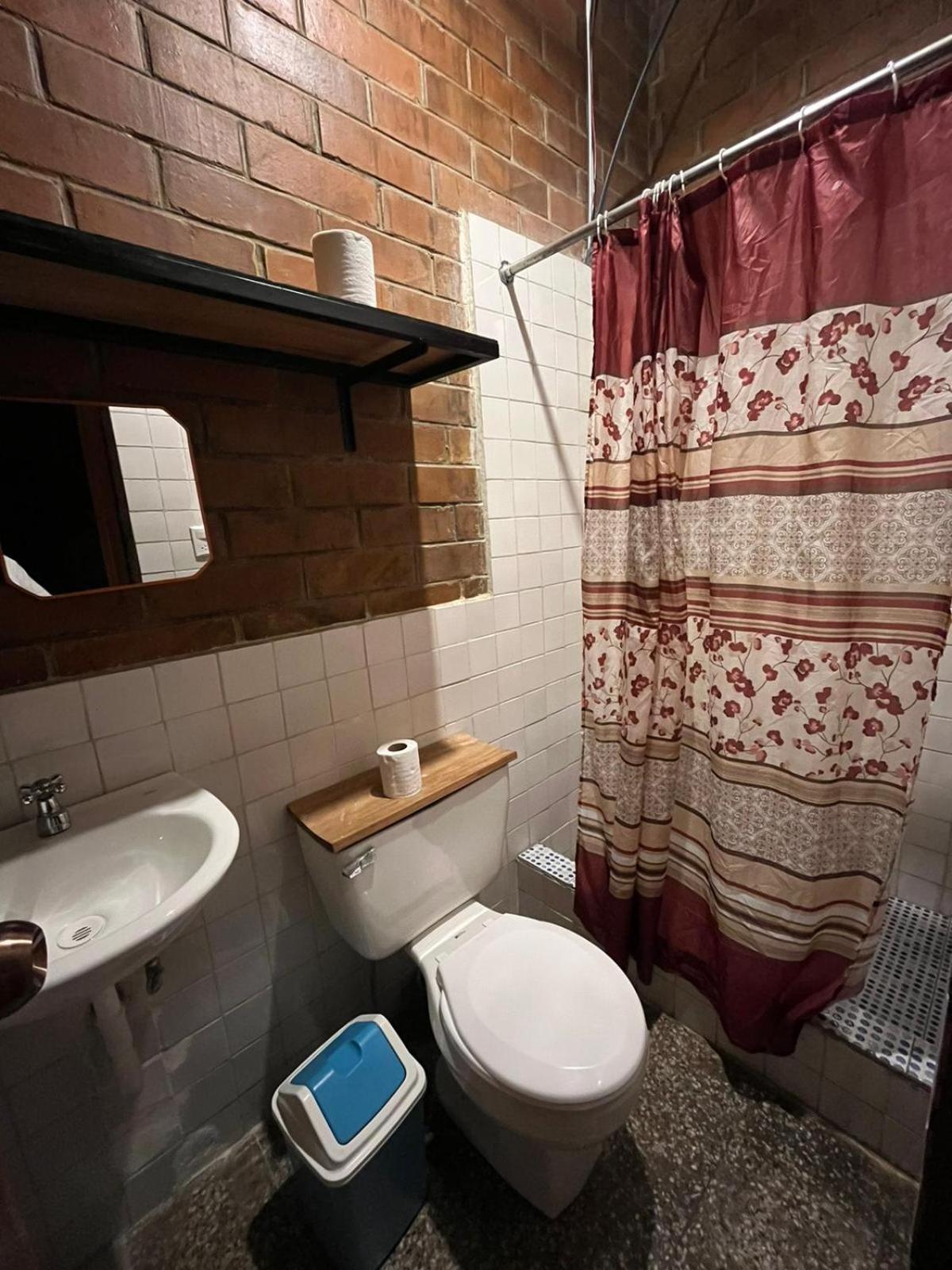 Casa Qatzij - Guest House, Lake Atitlan San Lucas Tolimán Exteriör bild